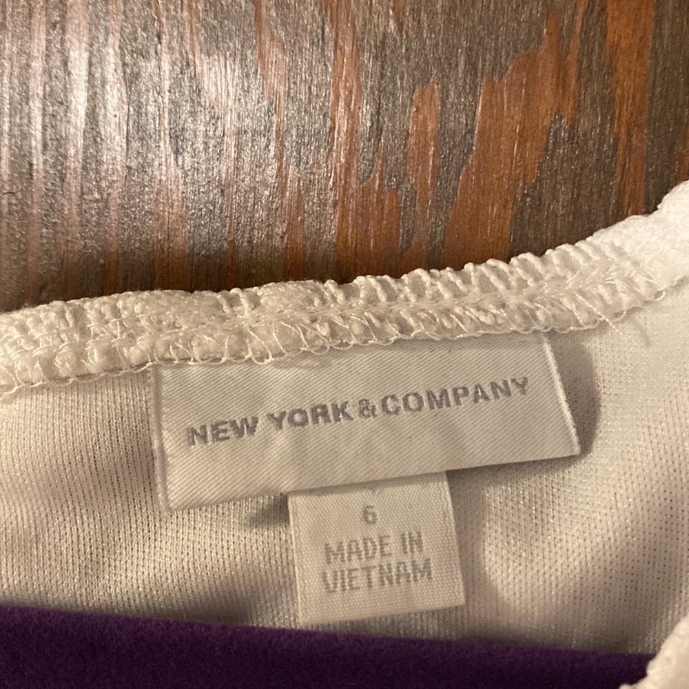 White Sleeveless New York and Company Dress - Picture 4 of 10